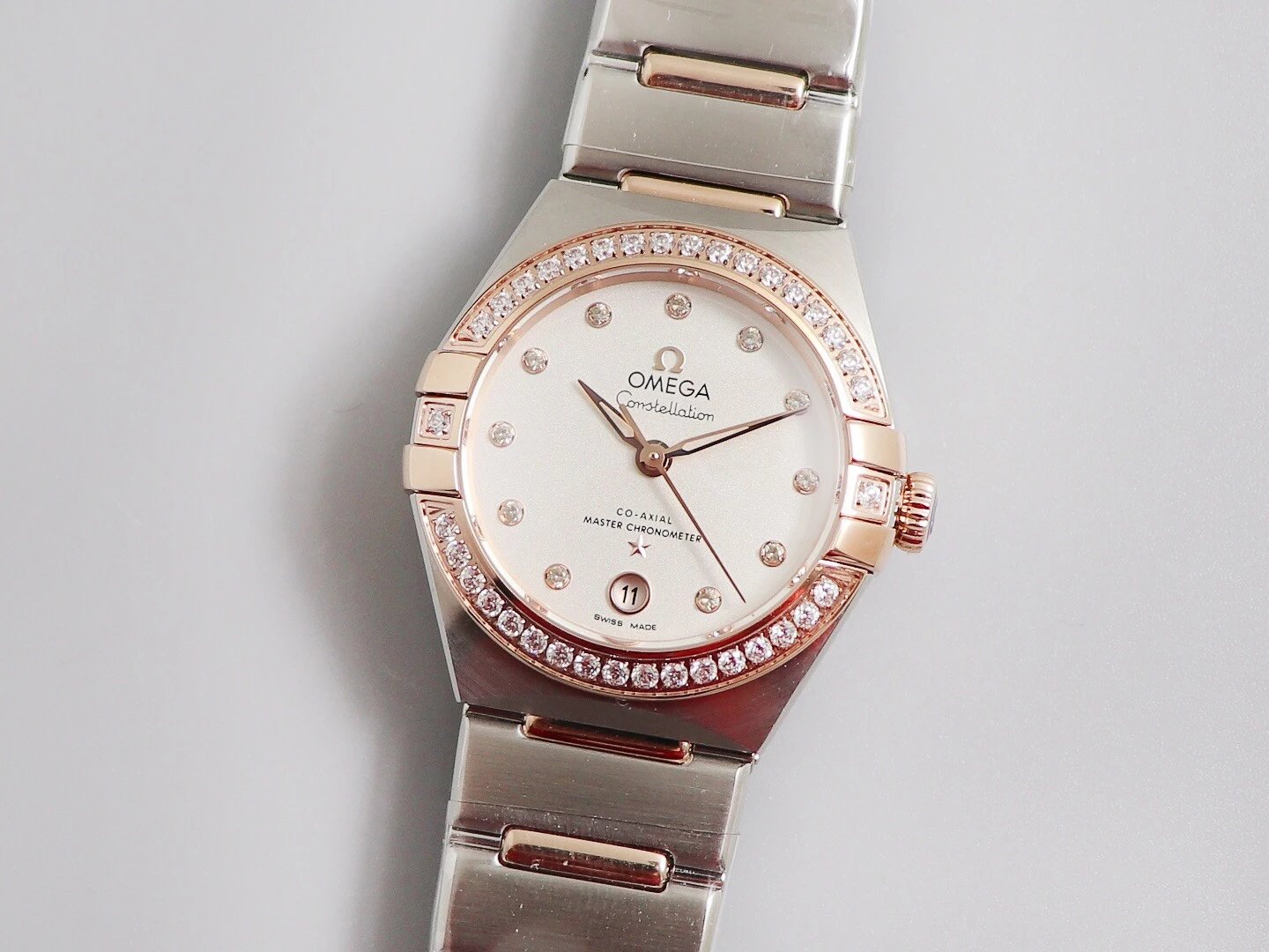 3s厂欧米茄星座系列131.25.29.20.52.001玫瑰金镶钻机械钢带顶级复刻手表