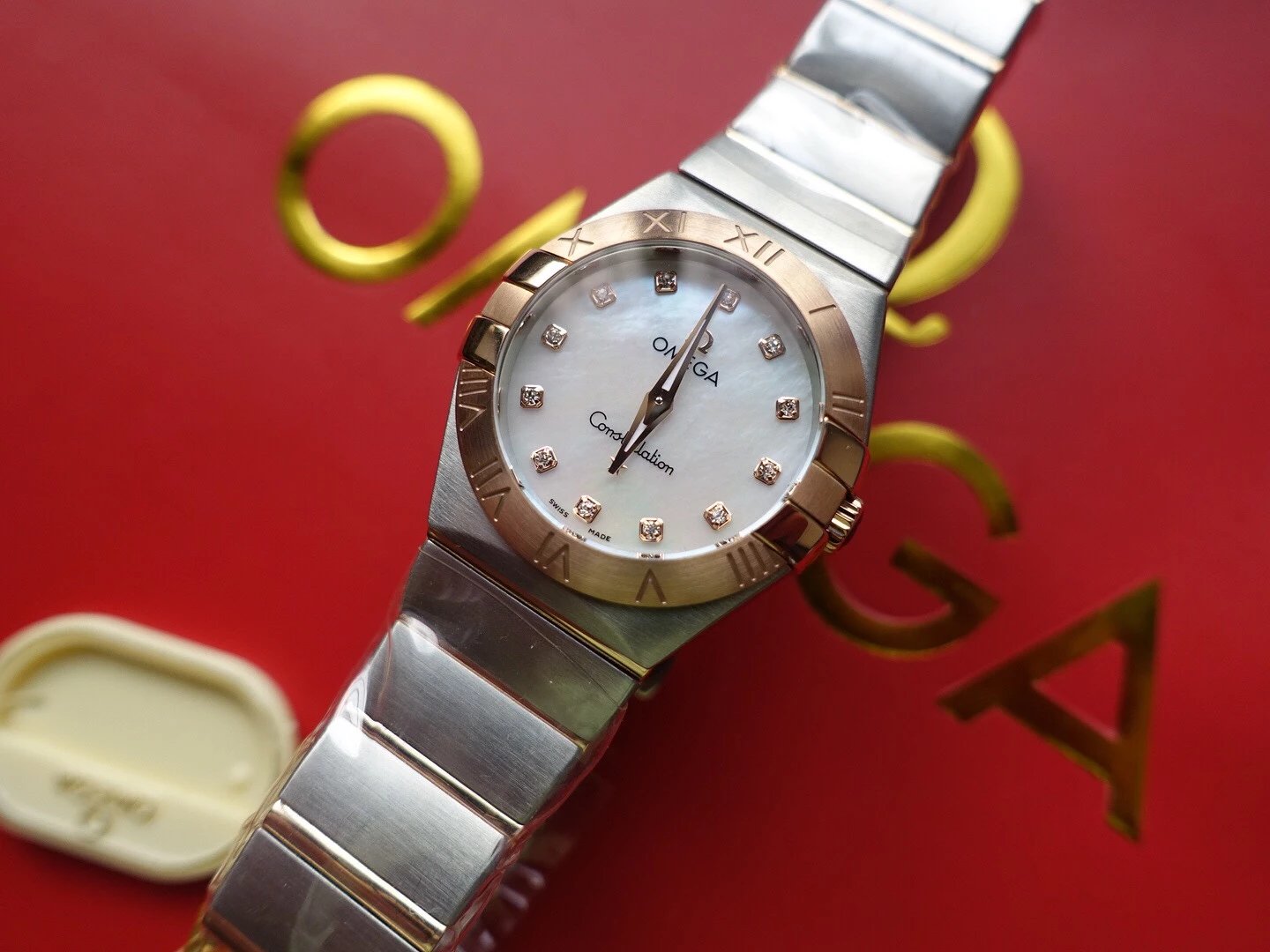 3s厂欧米茄星座系列123.20.27.60.55.001间金女士石英腕表27mm钢带顶级复刻手表